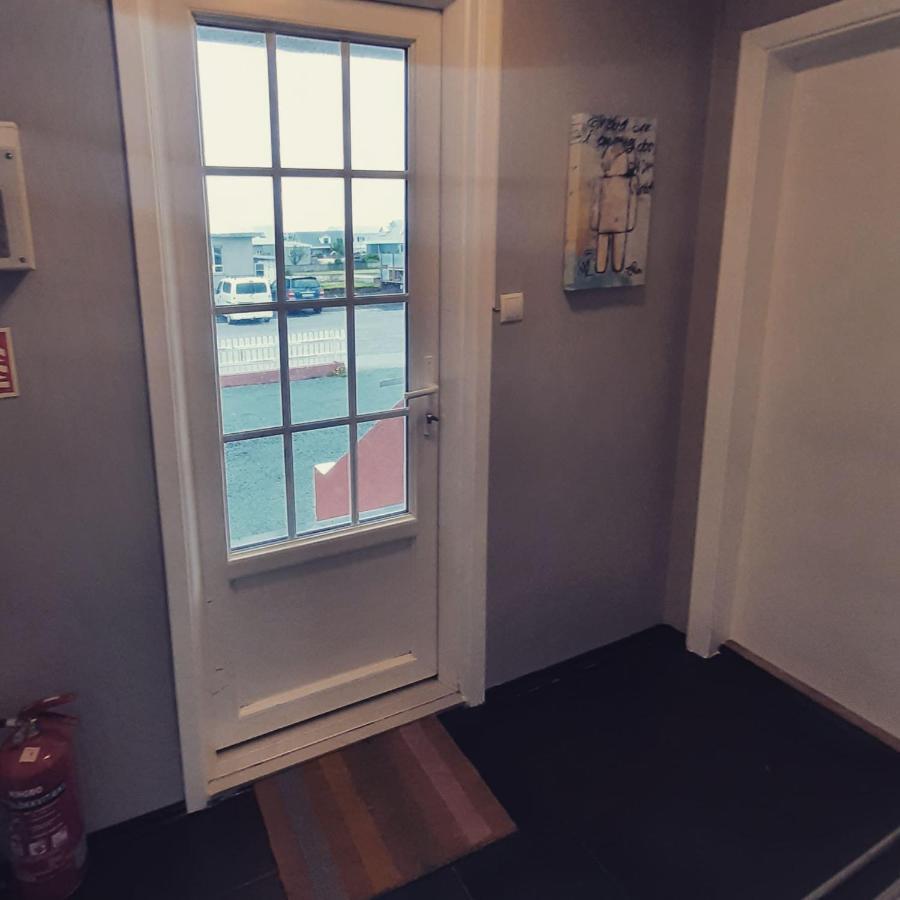 Grindavik Guesthouse Self Check In & Out المظهر الخارجي الصورة