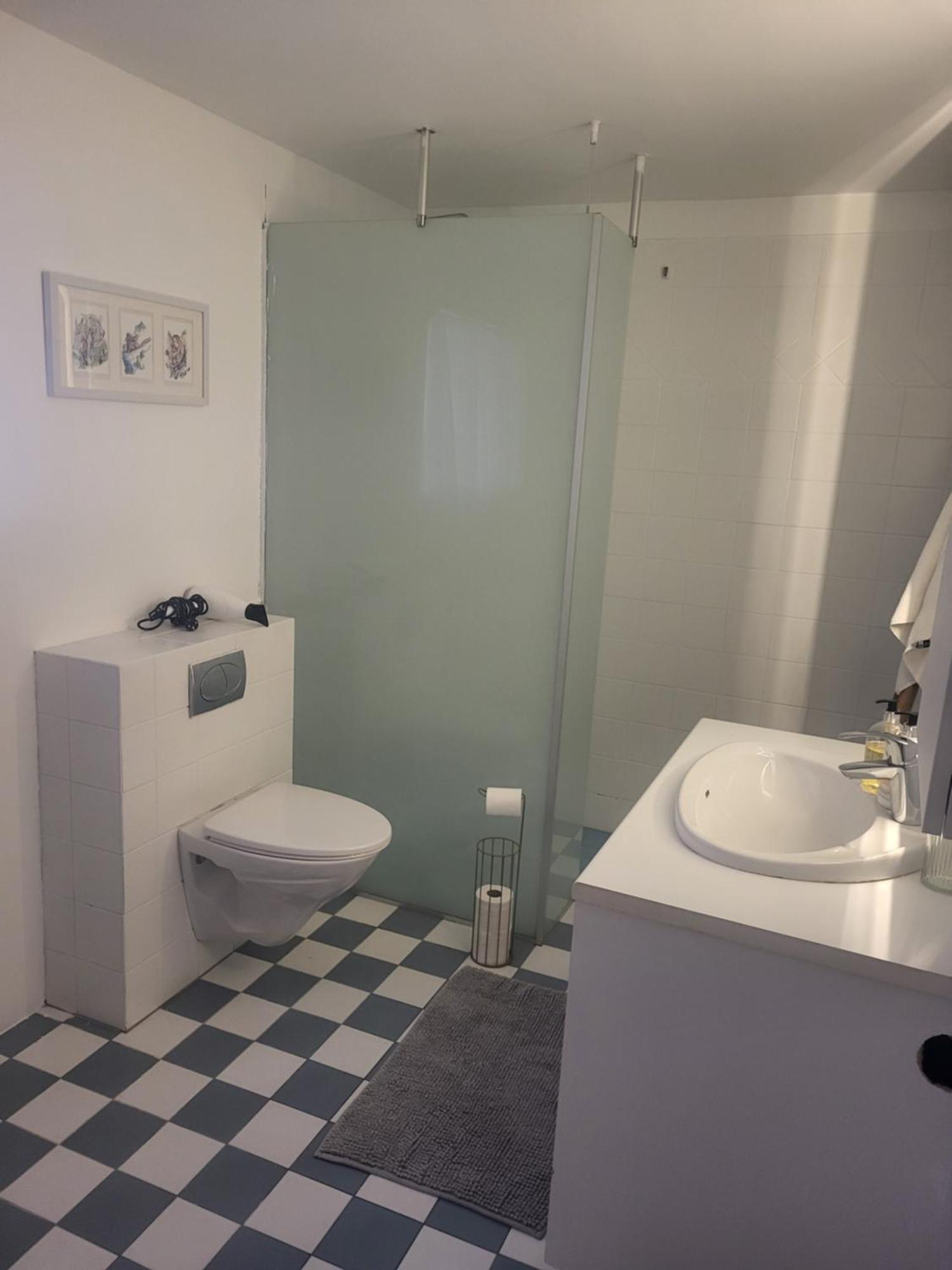 Grindavik Guesthouse Self Check In & Out المظهر الخارجي الصورة